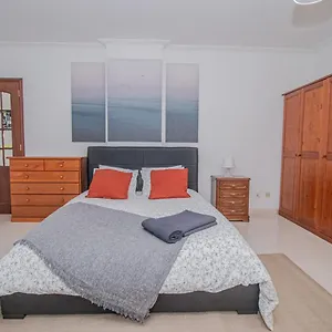  Homestay Charming Private In An A2 Penha - Portugal